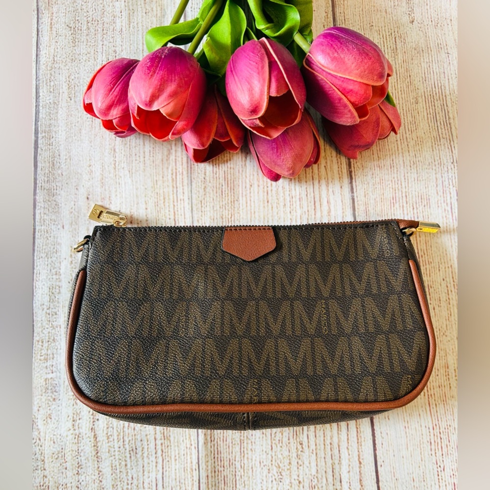 M Marco Women’s Brown Logo Zipper Clutch Bag NWOT